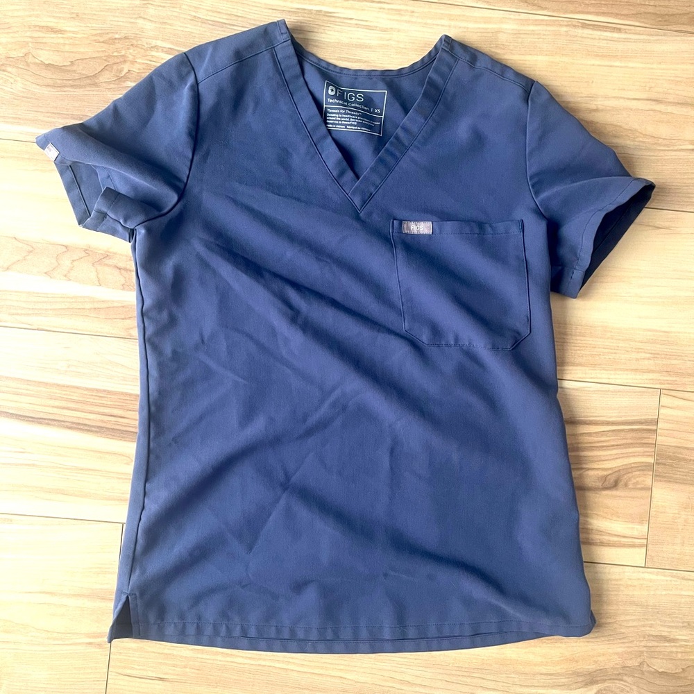 Figs Women's scrub set USED